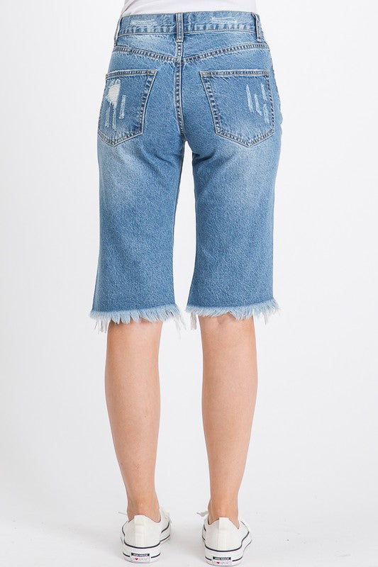 FRYAED HEM BERMUDA SHORTS