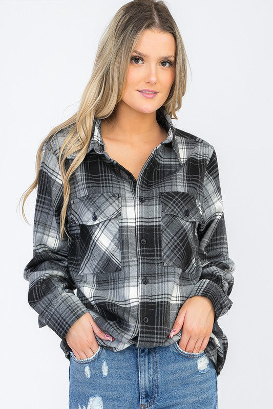 Women's Long Sleeve Checkered Boyfriend Flannel Shirt