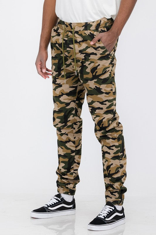 Men's Solid Stretch Cargo Jogger Pant