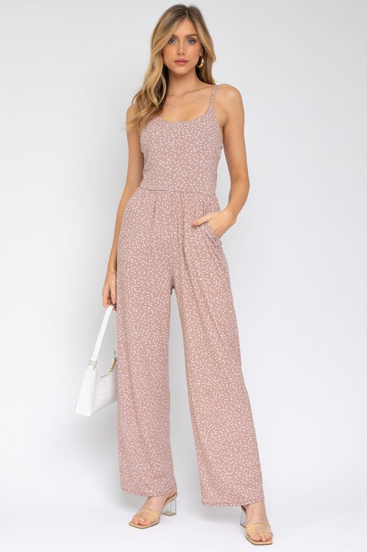 SLEEVELESS SCOOP NECK WIDE LEG JUMPSUIT