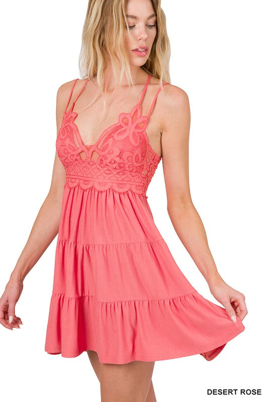 CROCHET LACE RUFFLE CAMI