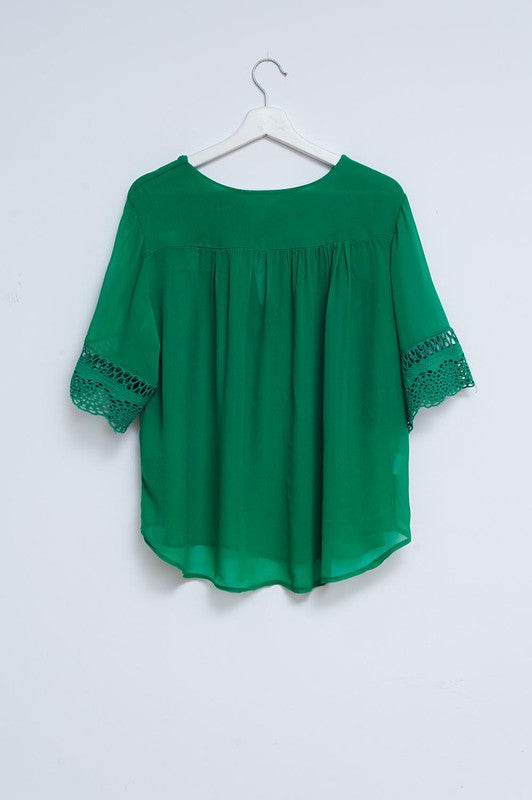 BRODERIE TIE FRONT BLOUSE IN GREEN