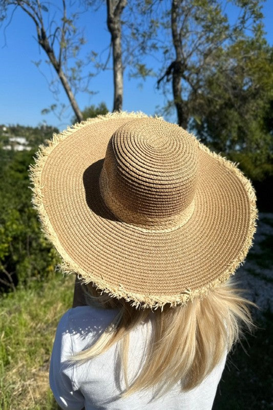 RAFFIA FRINGE FLOPPY SUN HAT