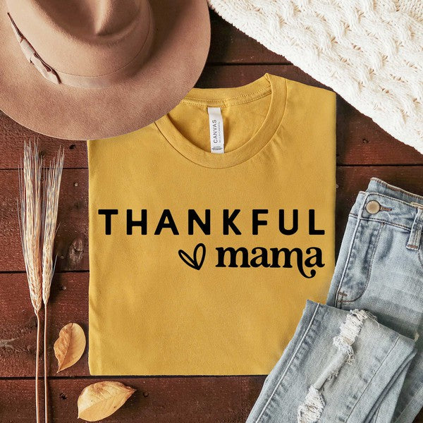 Thankful Mama Bold Heart Short Sleeve Graphic Tee