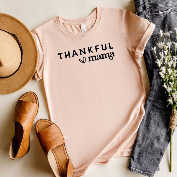 Thankful Mama Bold Heart Short Sleeve Graphic Tee