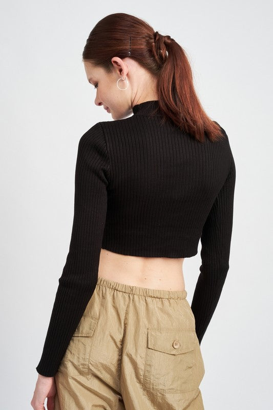 EYELET DETAILED SWEATER TOP WITH DRAWSTRINGS