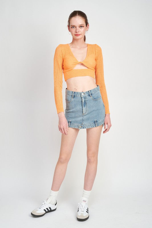 CROCHET CROPPED TOP WITH TWIST FRONT DETAIL