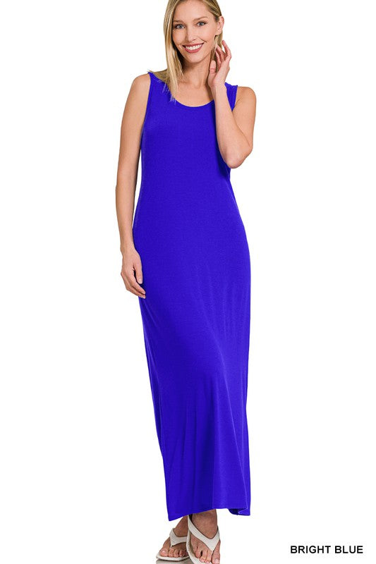 Sleeves Flared Scoop Neck Maxi Dress