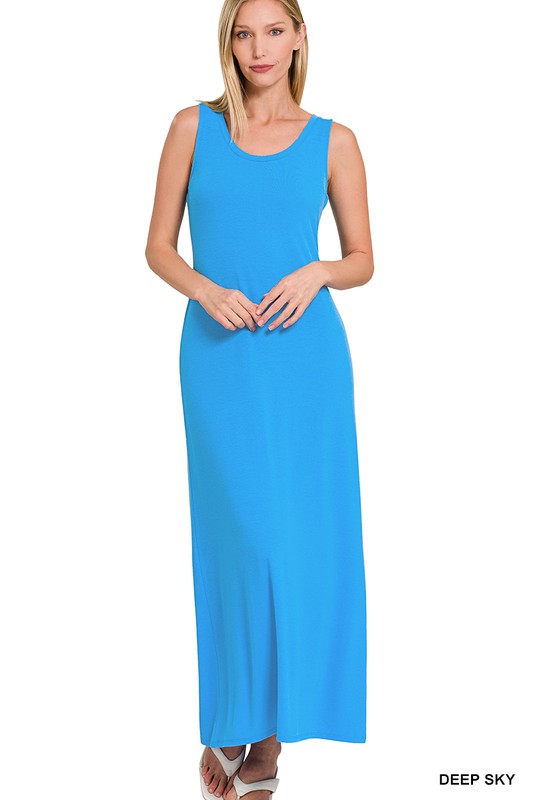 Sleeves Flared Scoop Neck Maxi Dress