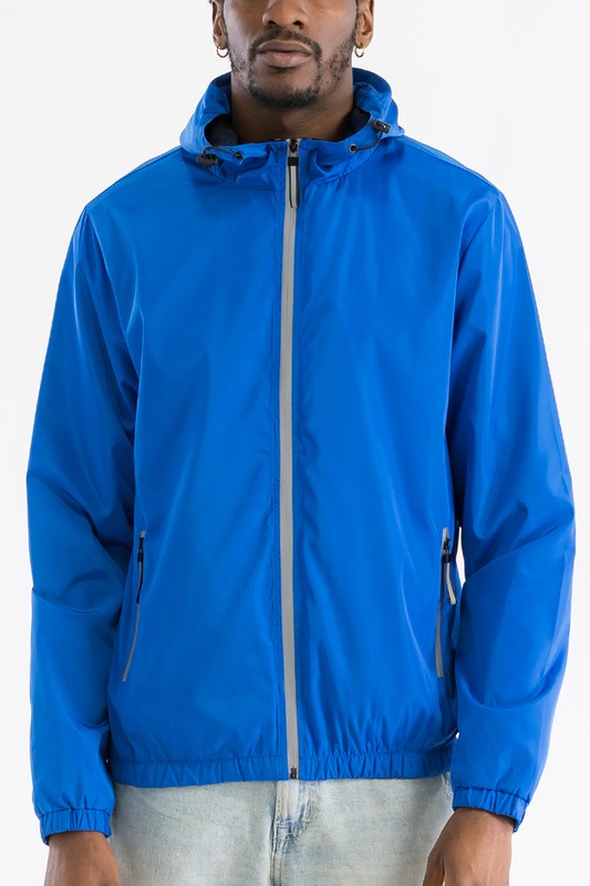 SOLID HOODED LIGHTWEIGHT WINDBREAKER JACKET