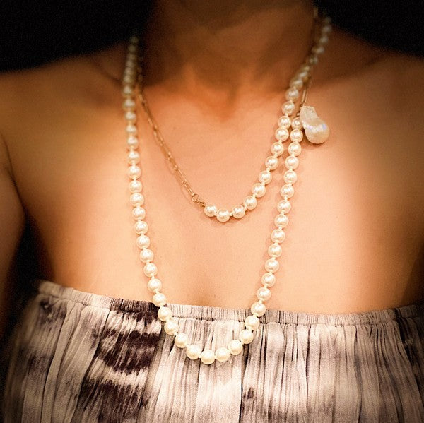 In Your Way Pearl And Chain Long Necklace