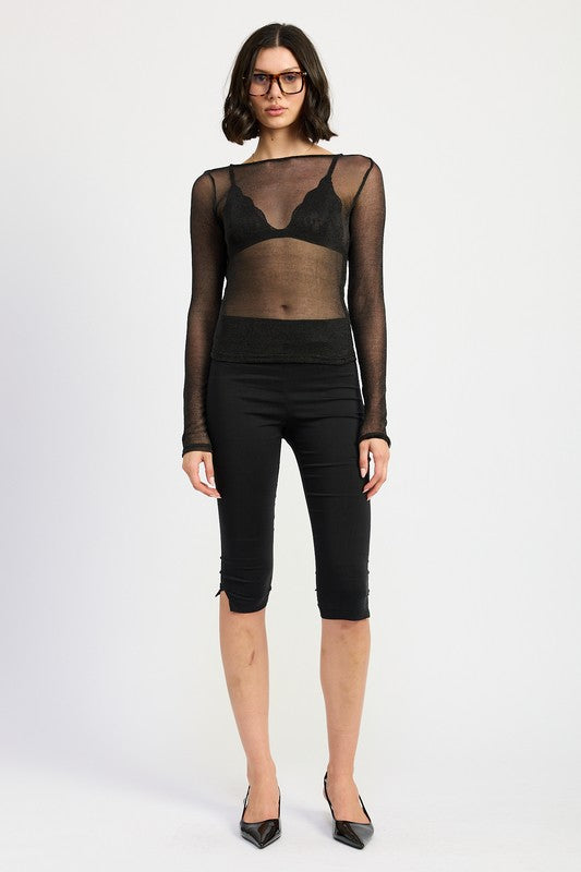 BOAT NECK METALLIC SHEER TOP