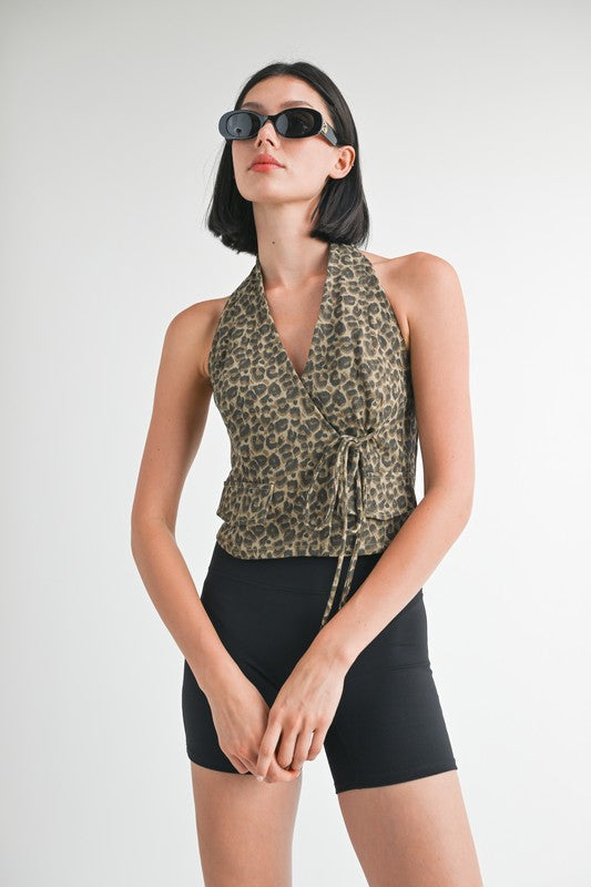 WRAPPED TOP WITH HALTER NECK