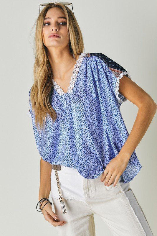 PRINTED LACE V NECK SHORT SLEEVE LOOSE TOP