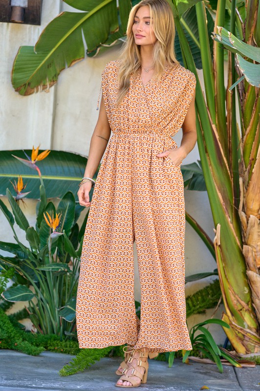 PRINTED V NECK SLEEVELESS JUMPSUIT