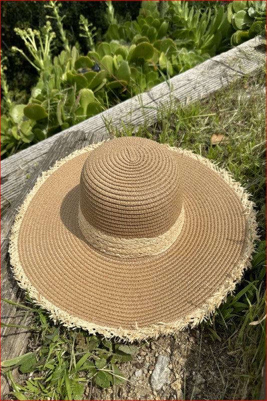 RAFFIA FRINGE FLOPPY SUN HAT