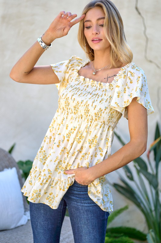 FLORAL PRINTED V NECK RUFFLE TOP