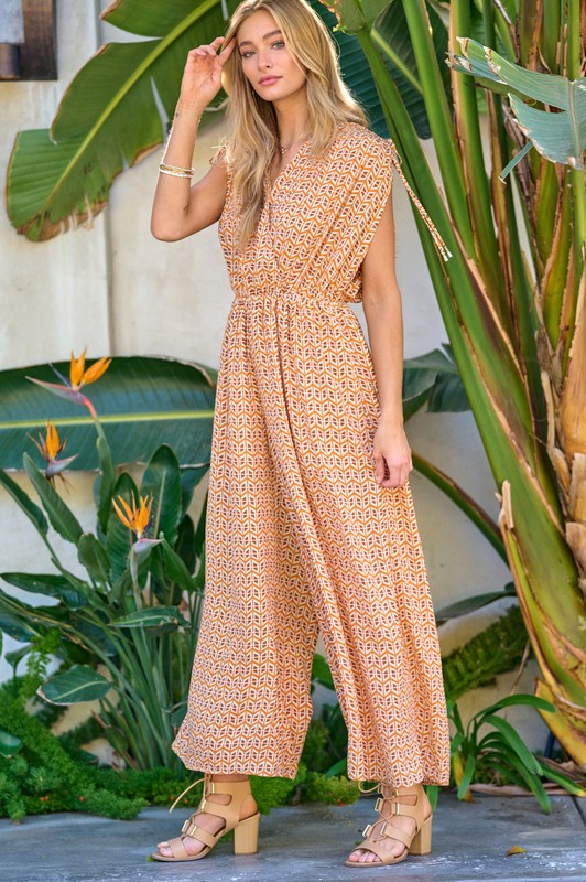 PRINTED V NECK SLEEVELESS JUMPSUIT