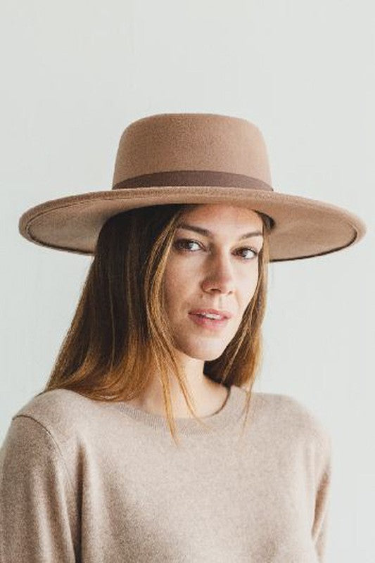 WIDE BRIM BOATER HAT