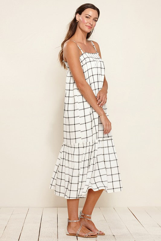 GRID PRINT SMOCKED MAXI DRESS IN XS XL