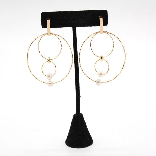 CHIC DANGLE HOOP EARRING