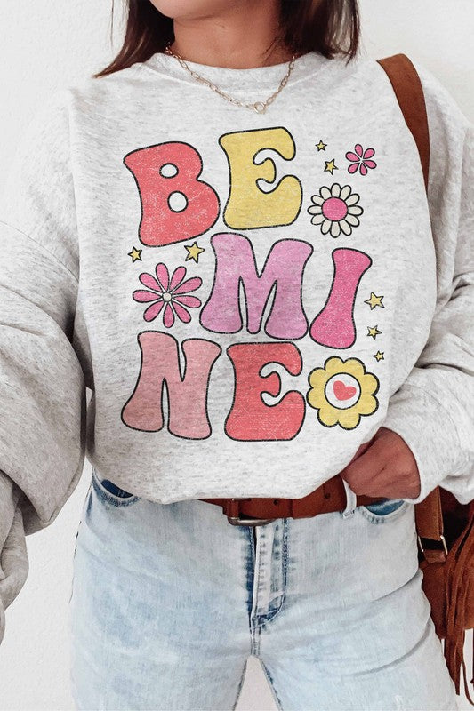 BE MINE DAISY GRAPHIC SWEATSHIRT