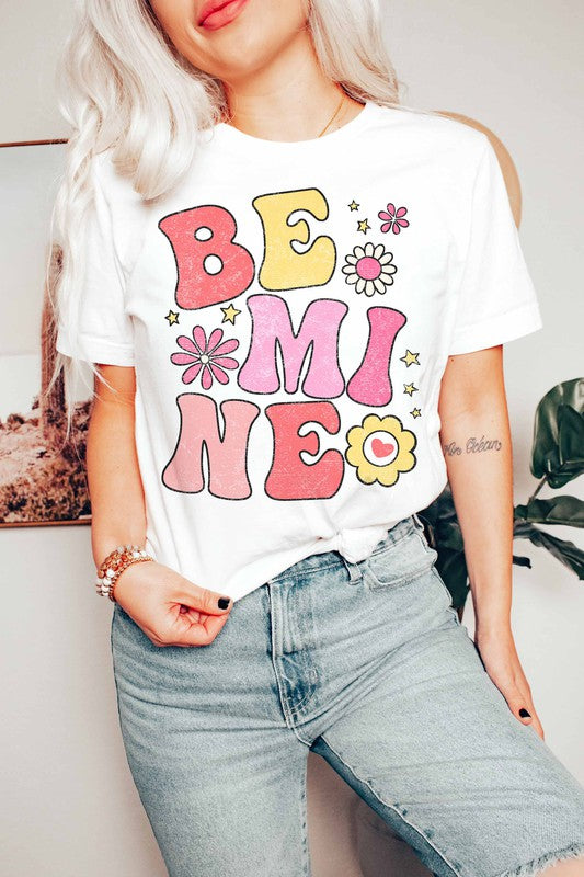 BE MINE DAISY GRAPHIC TEE PLUS SIZE