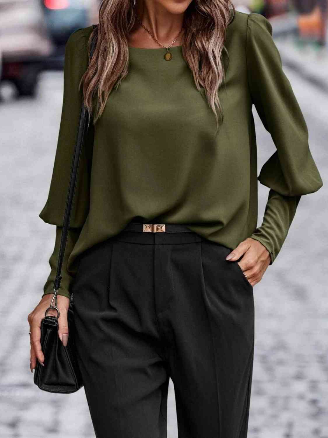 Round Neck Lantern Sleeve Blouse