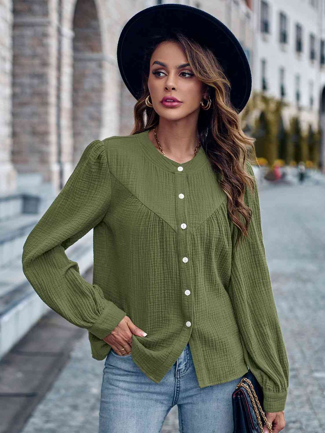 Round Neck Puff Sleeve Shirt