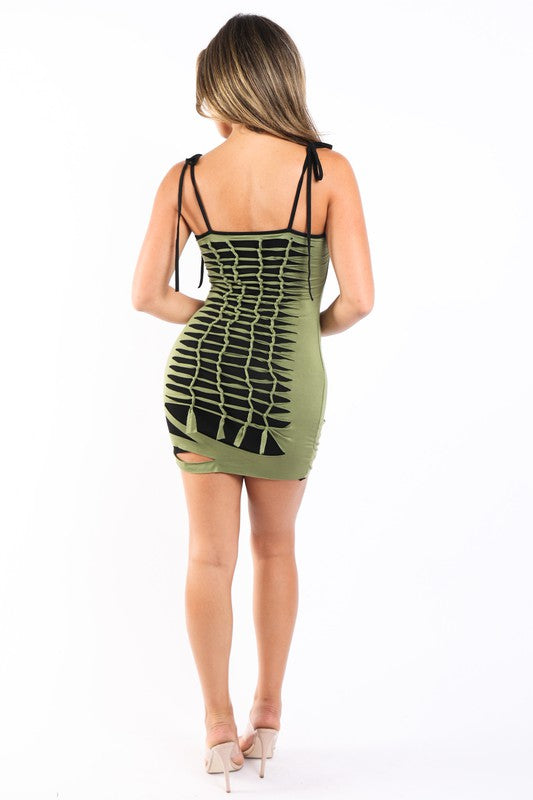 Cut out detailed dress