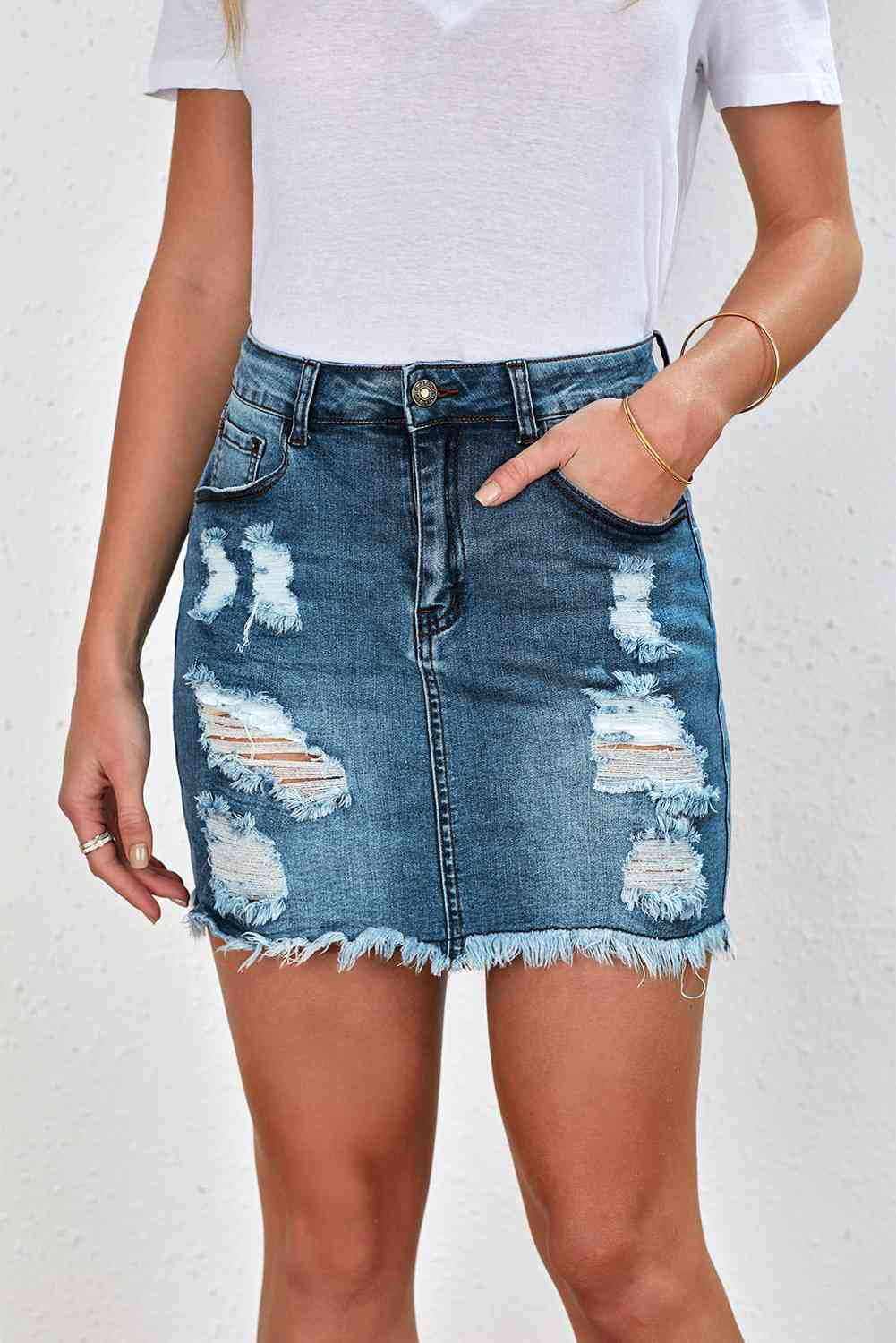 Distressed Raw Hem Denim Mini Skirt